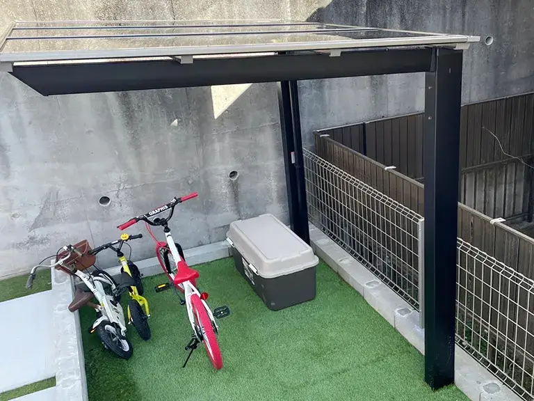 ガーテリアサイクルポート施工例