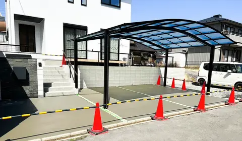 三重県の門柱・門塀・デッキ・テラス・芝・植栽の施工事例